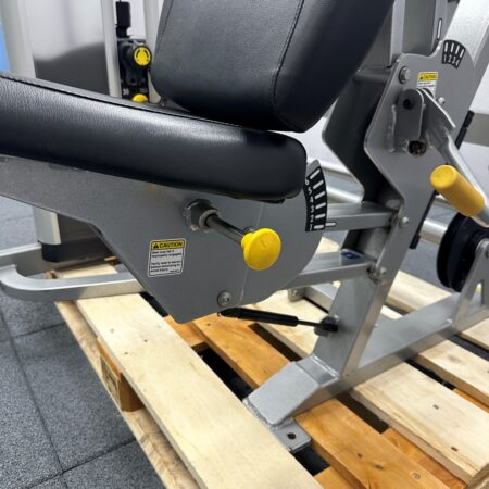 Cybex-Eagle-Incline-Press