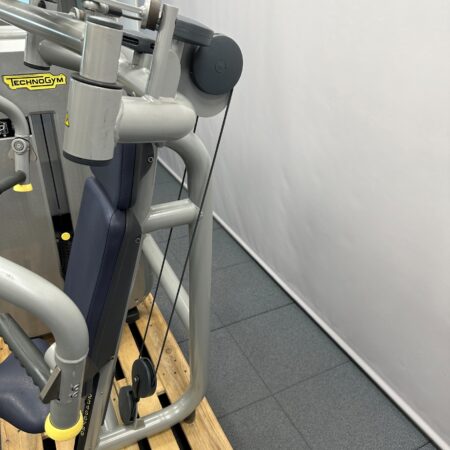 Technogym-Chest-Press-Element