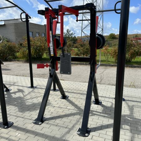 og603-outdoor-rear-delt-machine