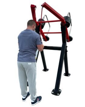 og615-outdoor-triceps-machine