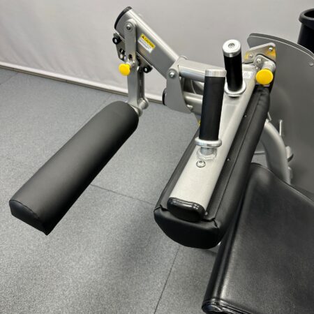 Cybex-VR1-Seated-Leg-Curl-1