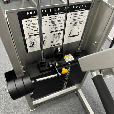 Cybex-VR2-Dual-Axis-Chest-Press-1