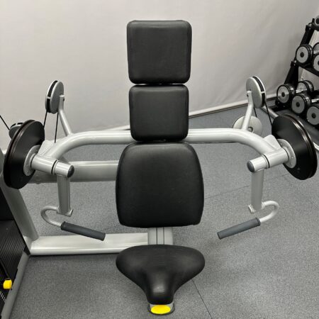 Technogym-Selection-Arm-Curl-1