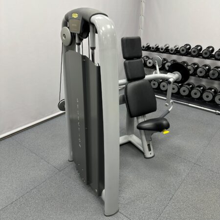 Technogym-Selection-Arm-Curl-1